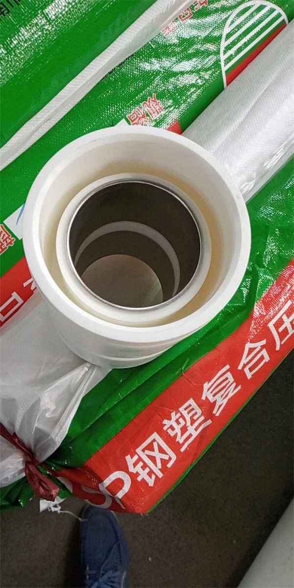 PSP鋼塑復(fù)合管在風(fēng)電場(chǎng)輸電線路中的應(yīng)用案例有哪些